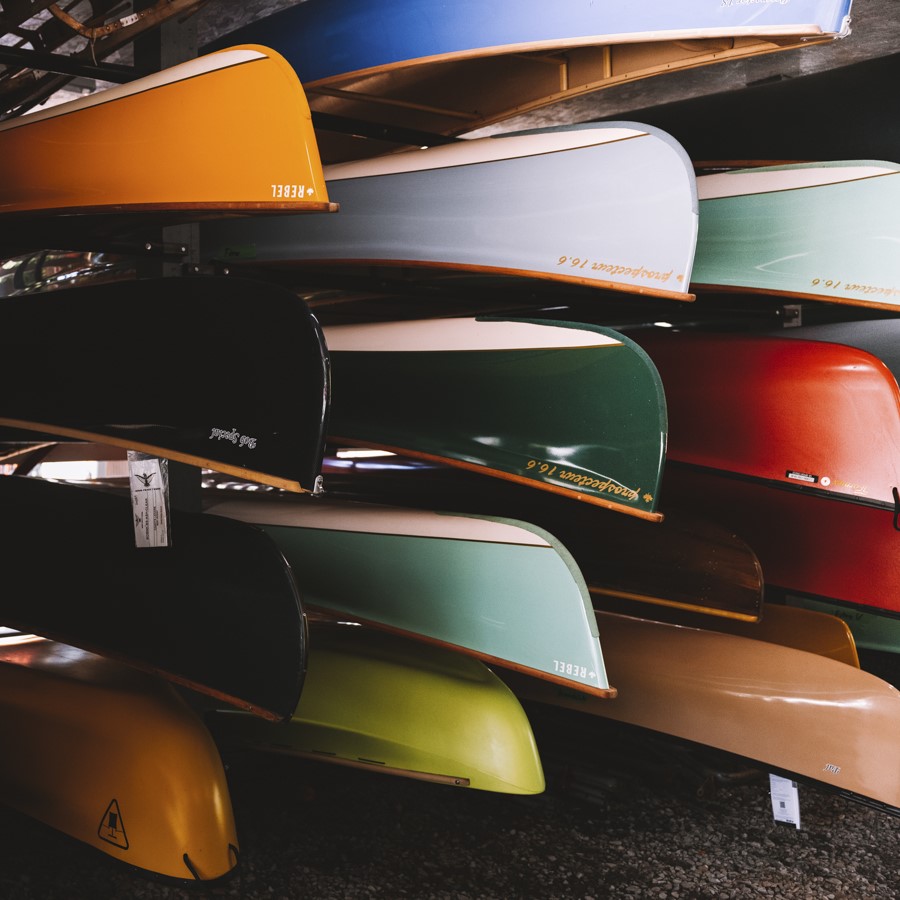 Canots Légaré vous permet d'essayer le plus grand inventaire de canots au Québec